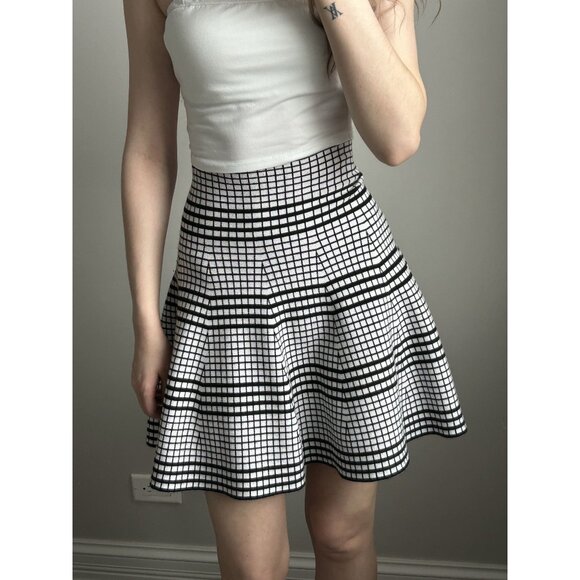 Max Studio White & Black Retro Square Print Skirt M/L – High-Waist A-Line Midi V - Picture 4 of 4